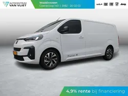 Gelato wit (549) Gebruikt 2024 Fiat e-Scudo L3 75 kWh MPV | € 34.990 (Duur)