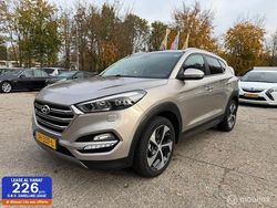 Beige Gebruikt 2016 Hyundai Tucson Premium SUV | € 13.950 (Eerlijke prijs)