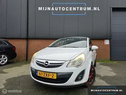 Wit Gebruikt 2013 Opel Corsa Color Edition Hatchback | € 1.950 (Goede deal)
