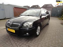 Zwart (metallic) Gebruikt 2007 Toyota Avensis Luna Stationwagen | € 2.250 (Eerlijke prijs)