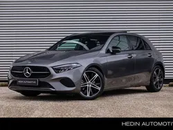 Grijs Nieuw 2025 Mercedes A180 Luxury Hatchback | € 44.200 (Iets duurder)