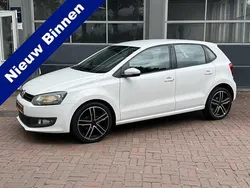 Wit, metallic lak Gebruikt 2012 VW Polo Highline Hatchback | € 5.950 (Eerlijke prijs)