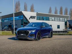 Blauw, metallic lak Gebruikt 2023 Audi RS Q8 Ambiente SUV | € 219.950