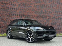 Groen Gebruikt 2024 Porsche Cayenne SUV | € 129.950