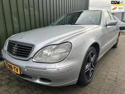 Grijs Gebruikt 2001 Mercedes S320 Sedan | € 5.299 (Goede deal)