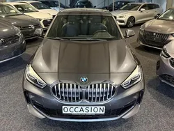 Grijs Gebruikt 2021 BMW 120 Executive Hatchback | € 28.950 (Eerlijke prijs)