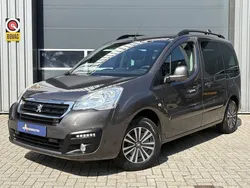 Bruin Gebruikt 2017 Peugeot Partner Tepee Active MPV | € 11.950 (Goede deal)