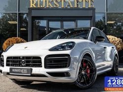 Wit Gebruikt 2020 Porsche Cayenne Chrono SUV | € 79.900 (Eerlijke prijs)