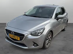 Grijs Gebruikt 2016 Mazda 2 Hatchback | € 13.499 (Eerlijke prijs)