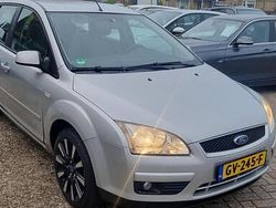 Grijs Gebruikt 2007 Ford Focus Trend Stationwagen | € 1.399 (Eerlijke prijs)