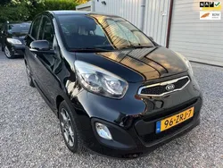 Zwart Gebruikt 2013 Kia Picanto Hatchback | € 5.749 (Eerlijke prijs)