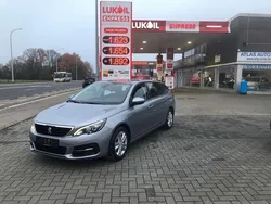 Grijs Gebruikt 2019 Peugeot 308 Stationwagen | € 16.950 (Duur)