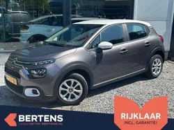 Grijs Gebruikt 2022 Citroën C3 PureTech Hatchback | € 14.295 (Eerlijke prijs)
