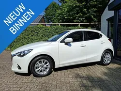 Wit Gebruikt 2015 Mazda 2 Edition Hatchback | € 12.250 (Eerlijke prijs)