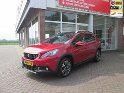 Rood Gebruikt 2017 Peugeot 2008 SUV | € 9.850 (Eerlijke prijs)