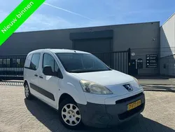 Wit Gebruikt 2012 Peugeot Partner MPV | € 2.299 (Eerlijke prijs)
