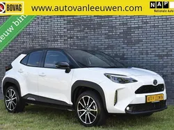 Wit Gebruikt 2023 Toyota Yaris Cross Sport SUV | € 31.825 (Duur)