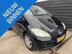 Zwart Gebruikt 2009 Mercedes A150 Classic MPV | € 3.450 (Eerlijke prijs)