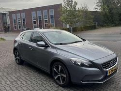 Grijs Gebruikt 2014 Volvo V40 Momentum Stationwagen | € 6.500 (Eerlijke prijs)