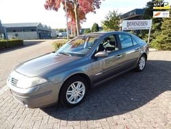 Grijs Gebruikt 2007 Renault Laguna III Hatchback | € 1.495 (Goede deal)