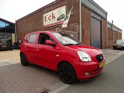Rood Gebruikt 2007 Kia Picanto Light Hatchback | € 1.950 (Eerlijke prijs)