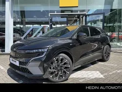 Zwart Nieuw 2025 Renault Mégane Esprit Alpine Hatchback | € 40.074 (Eerlijke prijs)