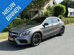 Grijs Gebruikt 2017 Mercedes GLA45 AMG AMG SUV | € 33.995 (Eerlijke prijs)