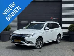 Wit Gebruikt 2018 Mitsubishi Outlander P-HEV Intense+ SUV | € 15.900 (Eerlijke prijs)
