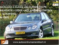 Blauw Gebruikt 2005 Mercedes E280 Classic Sedan | € 7.949 (Duur)