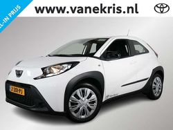 Wit Gebruikt 2024 Toyota Aygo X Play SUV | € 18.500