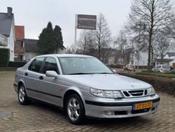 Grijs, metallic lak Gebruikt 1999 Saab 9-5 Sedan | € 1.990