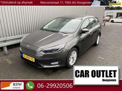 Grijs Gebruikt 2017 Ford Focus Stationwagen | € 7.950 (Goede deal)