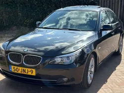Zwart Gebruikt 2009 BMW 525 Sedan | € 12.500