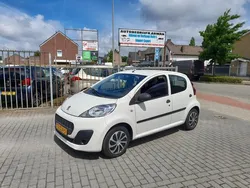 Wit Gebruikt 2013 Peugeot 107 Access Hatchback | € 3.295 (Eerlijke prijs)