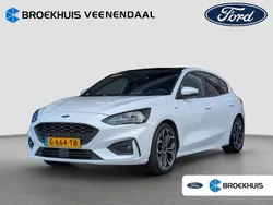 Wit Gebruikt 2019 Ford Focus ST-Line Hatchback | € 17.400 (Duur)