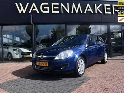 Blauw Gebruikt 2009 Opel Astra Cosmo Hatchback | € 5.950 (Duur)