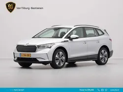 Grijs, metallic lak Gebruikt 2023 Skoda Enyaq iV Selection SUV | € 29.940 (Super prijs)