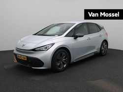 Grijs Gebruikt 2022 Cupra Born Hatchback | € 22.900 (Eerlijke prijs)