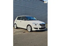 Wit Gebruikt 2014 Skoda Fabia Drive Hatchback | € 6.950 (Eerlijke prijs)