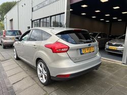 Grijs Gebruikt 2014 Ford Focus Titanium Hatchback | € 8.250 (Eerlijke prijs)