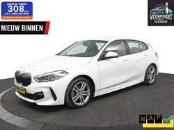 Wit Gebruikt 2022 BMW 118 M Sport Hatchback | € 22.995 (Iets duurder)