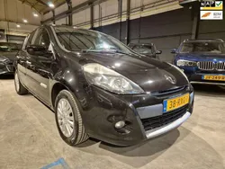 Zwart Gebruikt 2011 Renault Clio R.S. Collection Hatchback | € 4.499 (Eerlijke prijs)