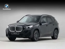 Zwart, metallic lak Nieuw 2025 BMW iX1 M Sport SUV | € 57.000 (Super prijs)