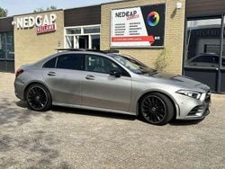 Grijs Gebruikt 2019 Mercedes A180 AMG Sedan | € 20.950 (Eerlijke prijs)