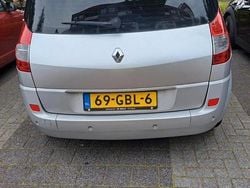 Gebruikt 2008 Renault Scénic II MPV | € 2.950 (Iets duurder)