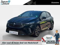 Zwart Gebruikt 2024 Renault Clio V Techno Hatchback | € 20.435 (Eerlijke prijs)