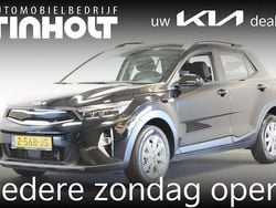 Zwart Gebruikt 2024 Kia Stonic SUV | € 22.250 (Eerlijke prijs)