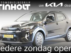 Zwart Gebruikt 2024 Kia Stonic SUV | € 22.850 (Iets duurder)