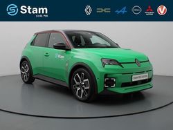 Groen metallic Nieuw 2025 Renault R5 Komfort Hatchback | € 30.790 (Super prijs)