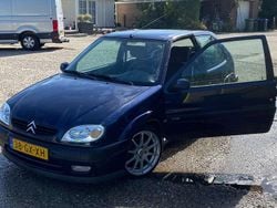 Blauw Gebruikt 2001 Citroën Saxo Hatchback | € 15.999